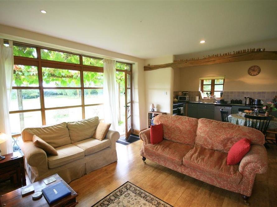 The Piggery Villa Woolaston Ngoại thất bức ảnh