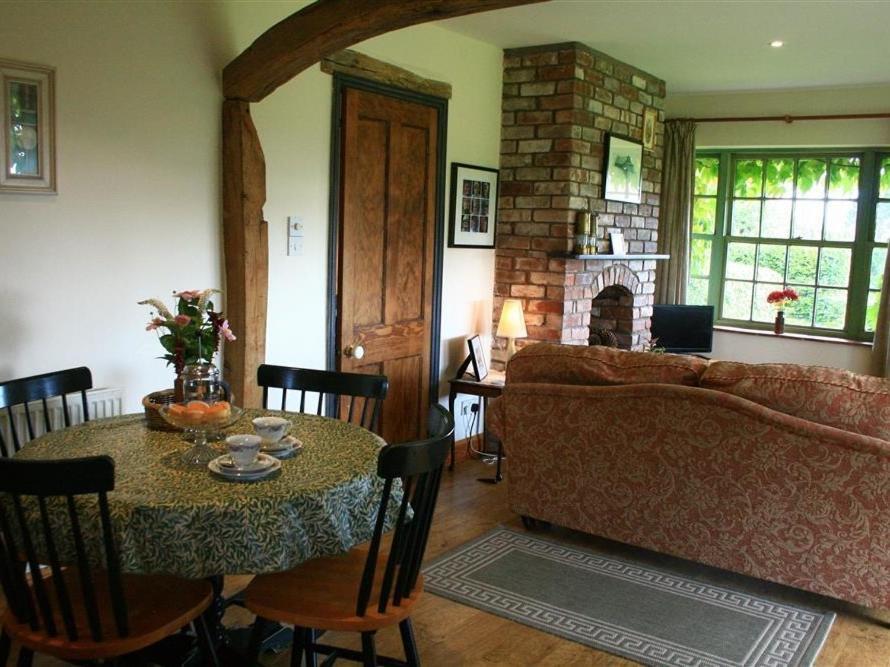 The Piggery Villa Woolaston Ngoại thất bức ảnh
